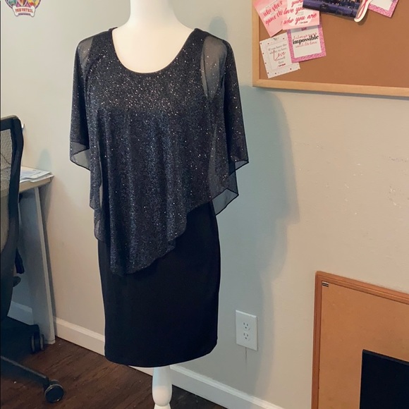 Enfocus Studio Dress - Picture 2 of 3